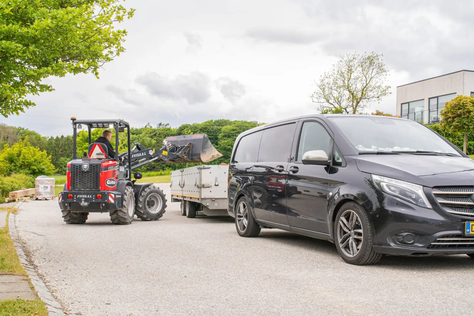 Professionel belægning og udendørs service på Djursland